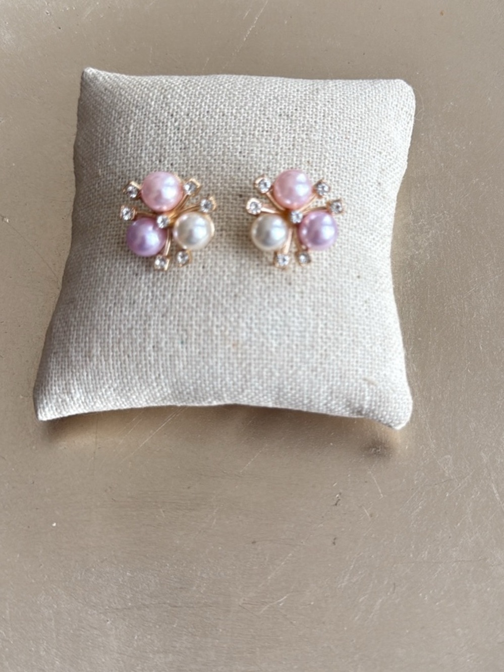 Pearl Cluster Stud Earrings in Pink, Lavender and Ivory - Women Jewelry NEW